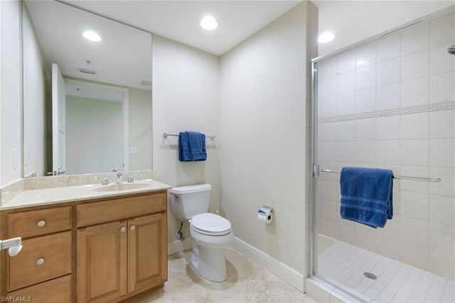 265 Indies WAY 904, Naples, FL 34110