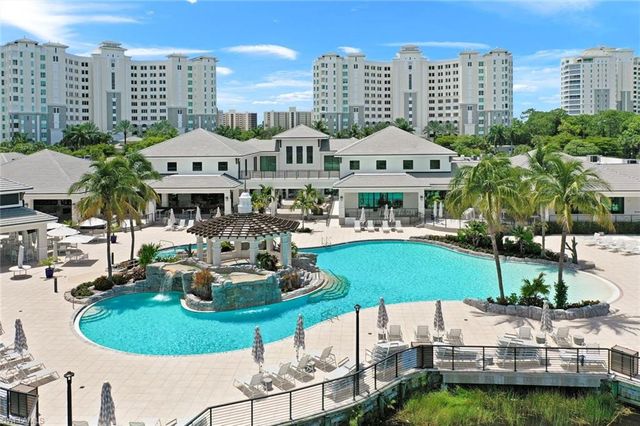 265 Indies WAY 904, Naples, FL 34110