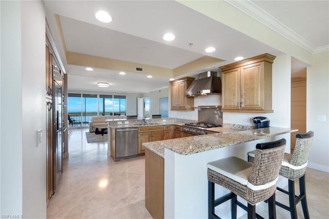 265 Indies WAY 904, Naples, FL 34110