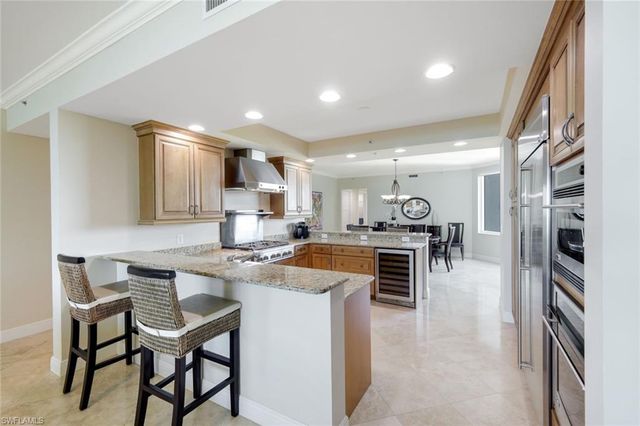 265 Indies WAY 904, Naples, FL 34110