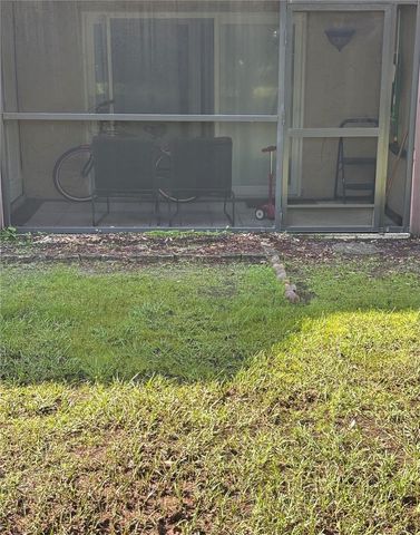 2617 PINE LAKE TERRACE B, Sarasota, FL 34237