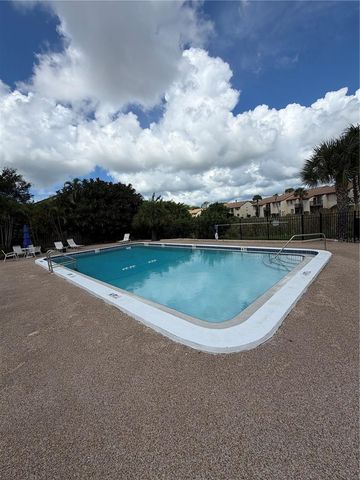 2617 PINE LAKE TERRACE B, Sarasota, FL 34237