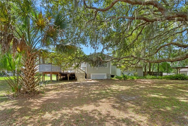 26015 SACKAMAXON DRIVE, Sorrento, FL 32776