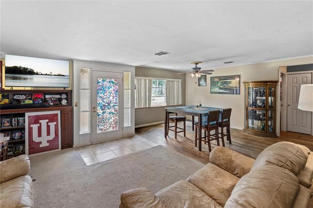 26015 SACKAMAXON DRIVE, Sorrento, FL 32776