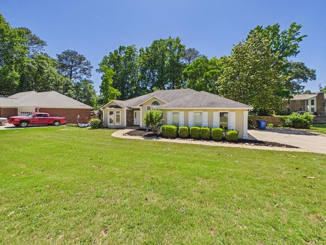 6617 Hillbrook Avenue, Columbus, GA 31909