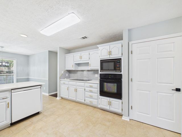 6617 Hillbrook Avenue, Columbus, GA 31909