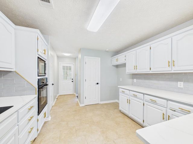 6617 Hillbrook Avenue, Columbus, GA 31909