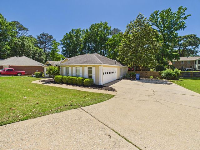 6617 Hillbrook Avenue, Columbus, GA 31909
