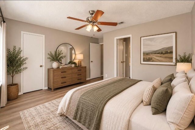 5526 Farley Unit A Drive A, Houston, TX 77032