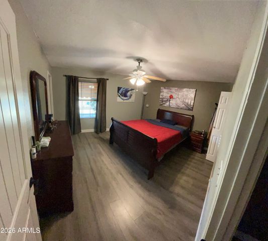 3549 W VOLTAIRE Avenue, Phoenix, AZ 85029