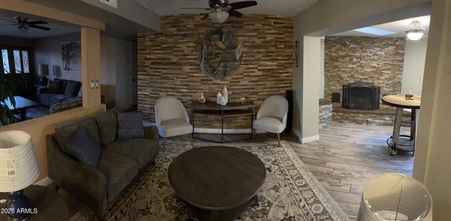 3549 W VOLTAIRE Avenue, Phoenix, AZ 85029
