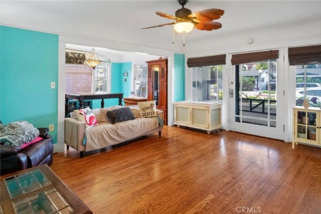 217 W Whiting, Fullerton, CA 92832