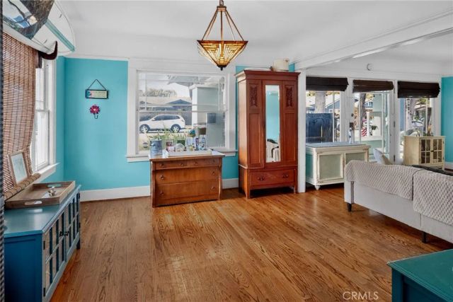 217 W Whiting, Fullerton, CA 92832
