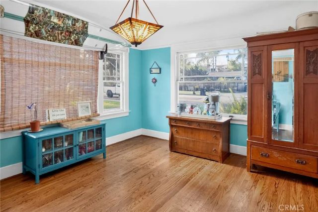 217 W Whiting, Fullerton, CA 92832