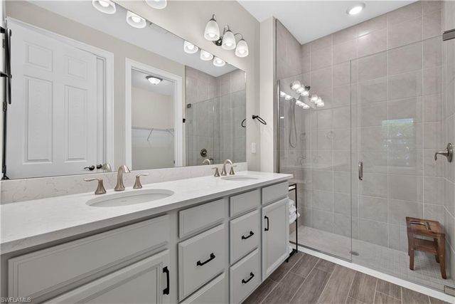 847 Enbrook LOOP, Naples, FL 34114
