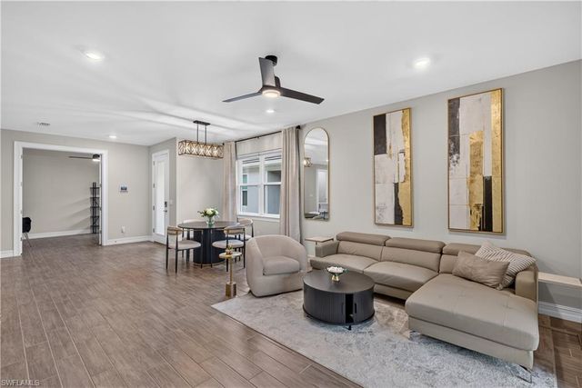847 Enbrook LOOP, Naples, FL 34114
