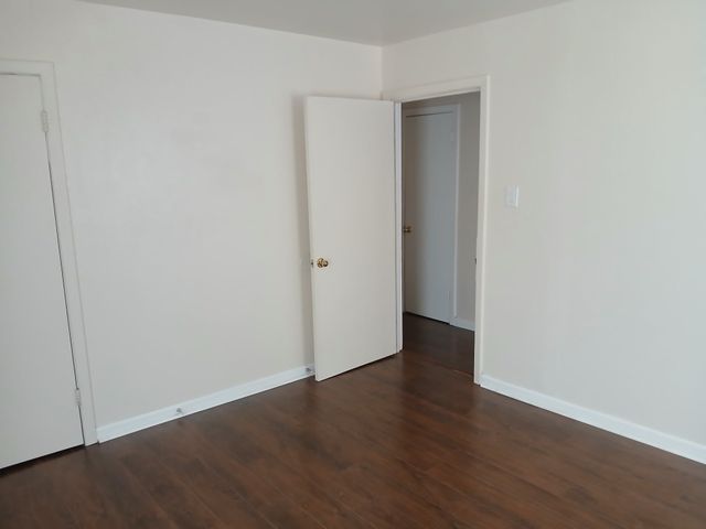 112 N Hatcher Ave, Lewisville, TX 75057