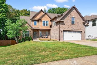340 Abeline Dr, Clarksville, TN 37043
