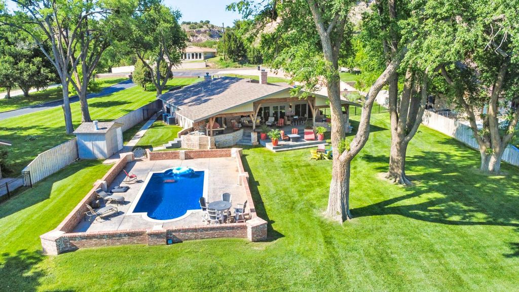 606 N Shore Drive, Amarillo, TX 79118