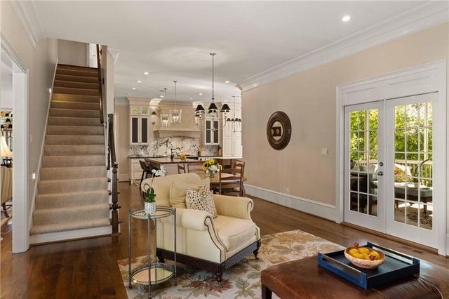 170 Helmsley Drive, Atlanta, GA 30327
