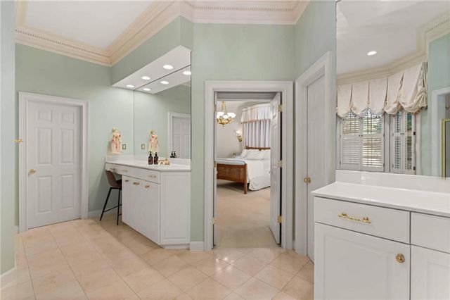 170 Helmsley Drive, Atlanta, GA 30327