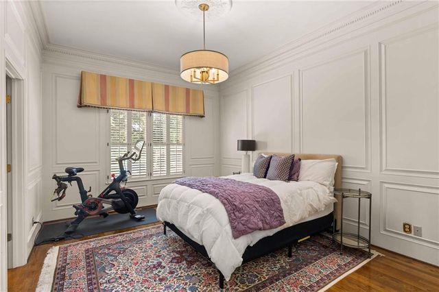 170 Helmsley Drive, Atlanta, GA 30327