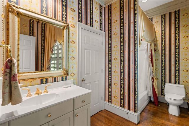 170 Helmsley Drive, Atlanta, GA 30327