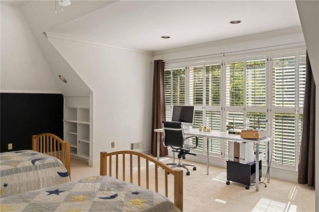 170 Helmsley Drive, Atlanta, GA 30327