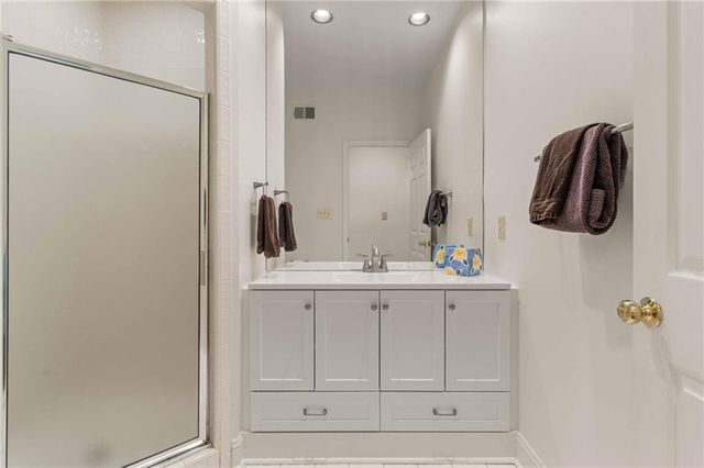 170 Helmsley Drive, Atlanta, GA 30327