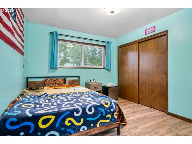 319 MONITOR Rd, Silverton, OR 97381