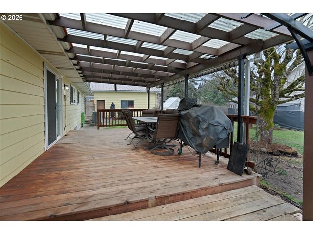 319 MONITOR Rd, Silverton, OR 97381