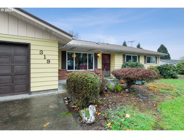 319 MONITOR Rd, Silverton, OR 97381