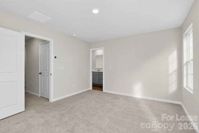 10032 Greystar Road, Charlotte, NC 28213