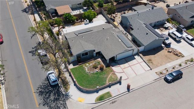 1396 Currant Avenue, Simi Valley, CA 93065