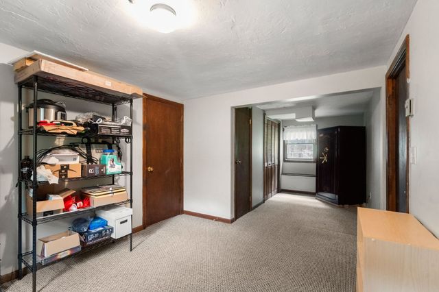 145 White Pond Rd, Hudson, MA 01749