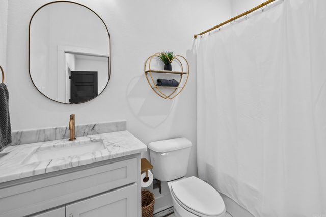 7230 Lake Point Circle, Benton, AR 72019