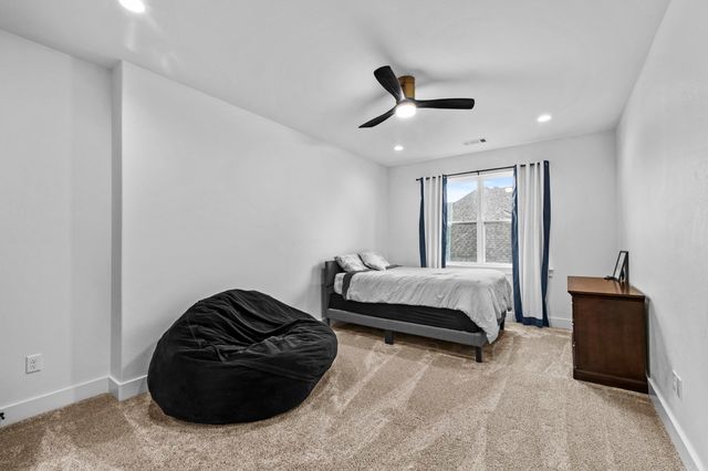 7230 Lake Point Circle, Benton, AR 72019