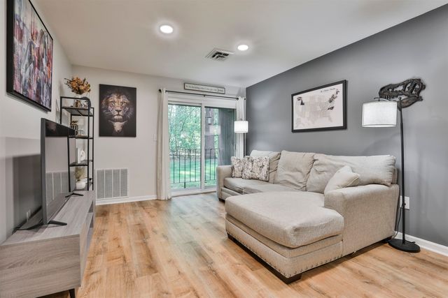 7 Blackstone Dr Apt 36, Nashua, NH 03063