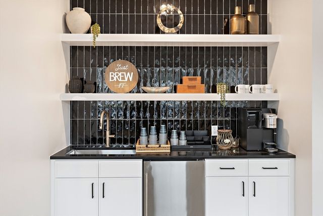 1025 Massachusetts Avenue 304, Arlington, MA 02476