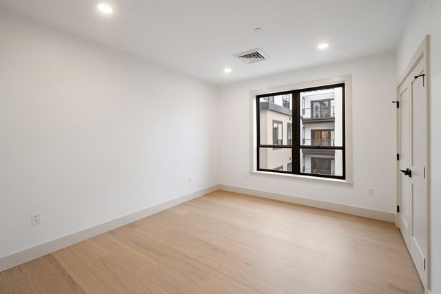 1025 Massachusetts Avenue 304, Arlington, MA 02476