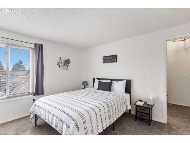 3828 AUBURN Rd, Salem, OR 97301