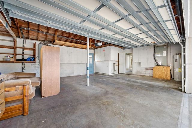 11601 86TH AVENUE, Seminole, FL 33772