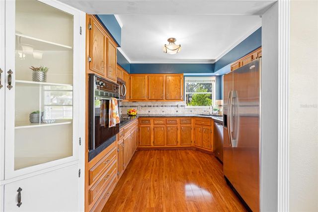 11601 86TH AVENUE, Seminole, FL 33772