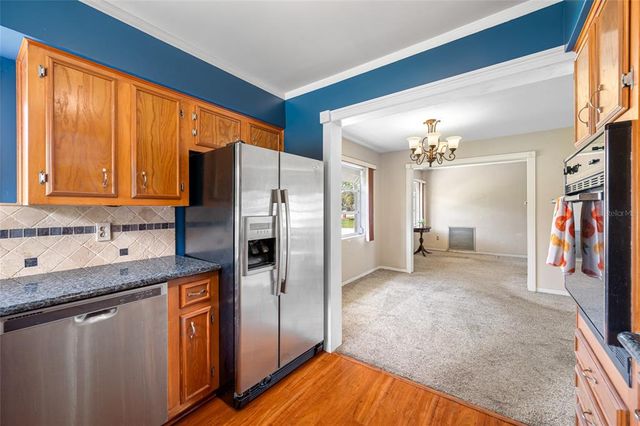 11601 86TH AVENUE, Seminole, FL 33772