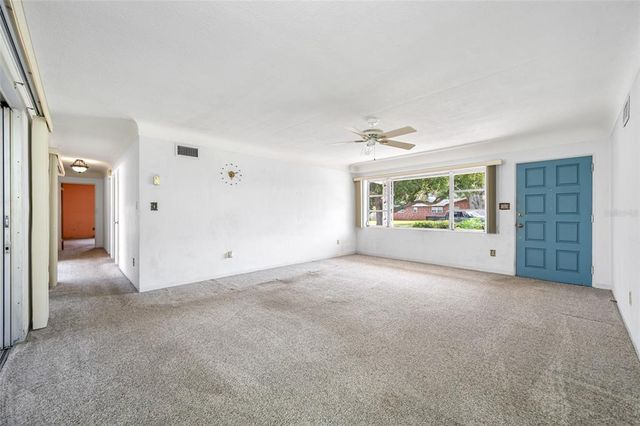 11601 86TH AVENUE, Seminole, FL 33772
