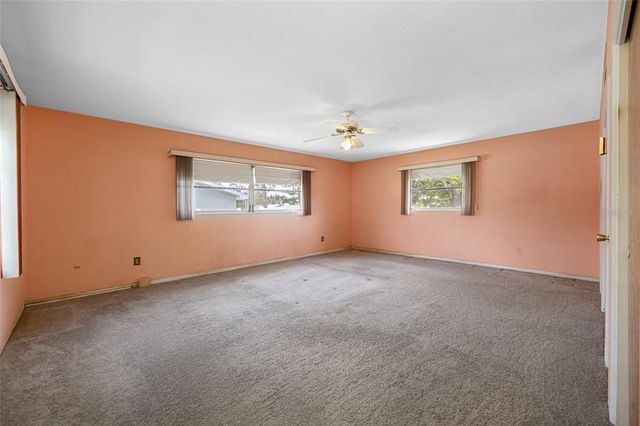 11601 86TH AVENUE, Seminole, FL 33772