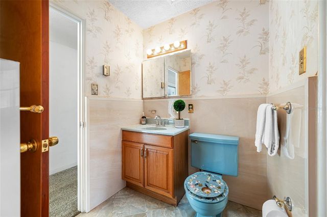 11601 86TH AVENUE, Seminole, FL 33772