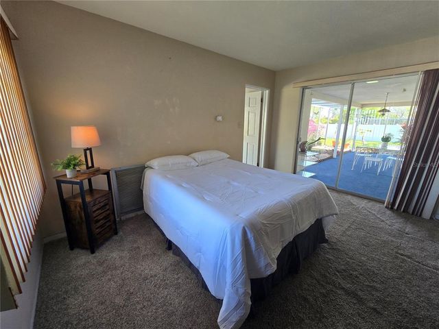 11601 86TH AVENUE, Seminole, FL 33772