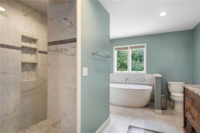 139 Canterbury Road, Eau Claire, WI 54701