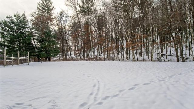 139 Canterbury Road, Eau Claire, WI 54701